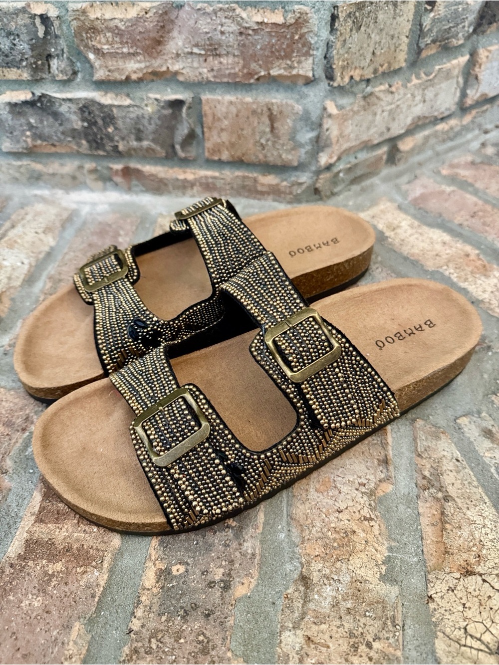 BAMBOO CEASE 04 Womens Vintage-Style Black & Gold Beaded Slide Sandals - Size 11